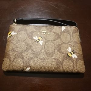 COACH small corner zip wristlet